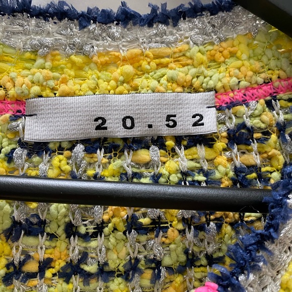 Colorful Chanel like top - Picture 3 of 5